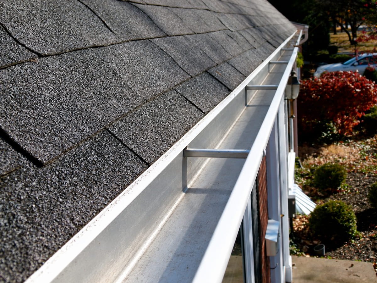 Clean gutter after professional gutter cleaning in Ennis, TX